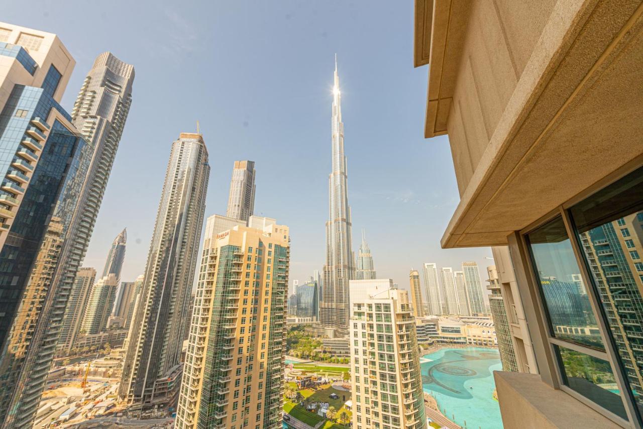 First Class 2Br With Full Burj Khalifa And Fountain View Apartment Dubai Exterior photo